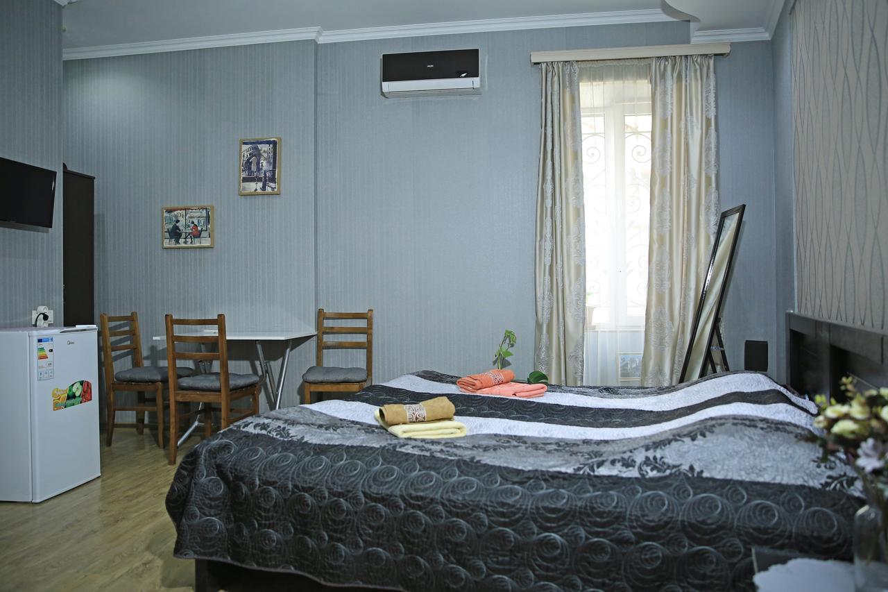 Guest House Beautiful Tbilisi On Khidistavi Street Ngoại thất bức ảnh